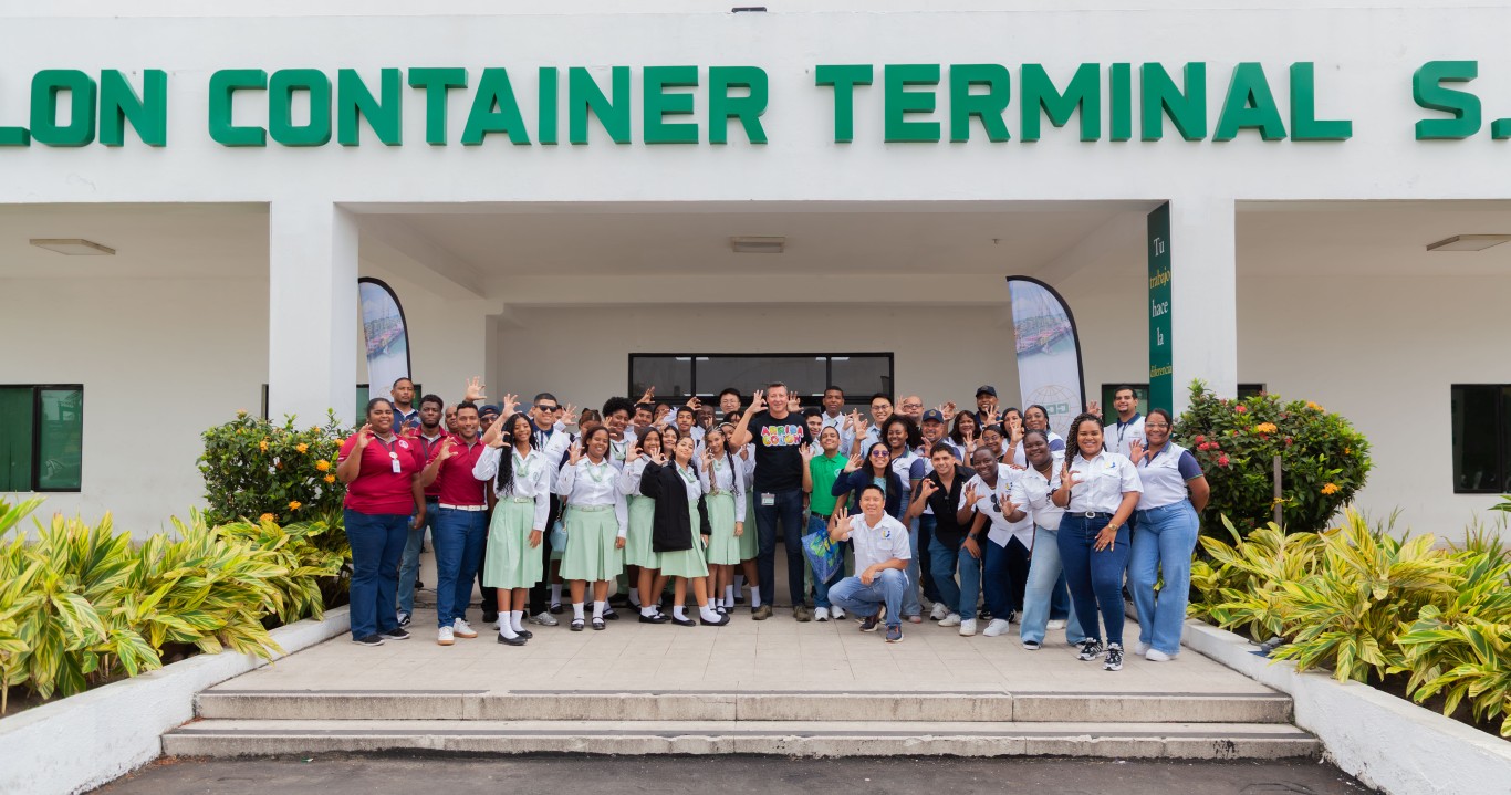 CCT food donation to Comedor San Vicente de Paul